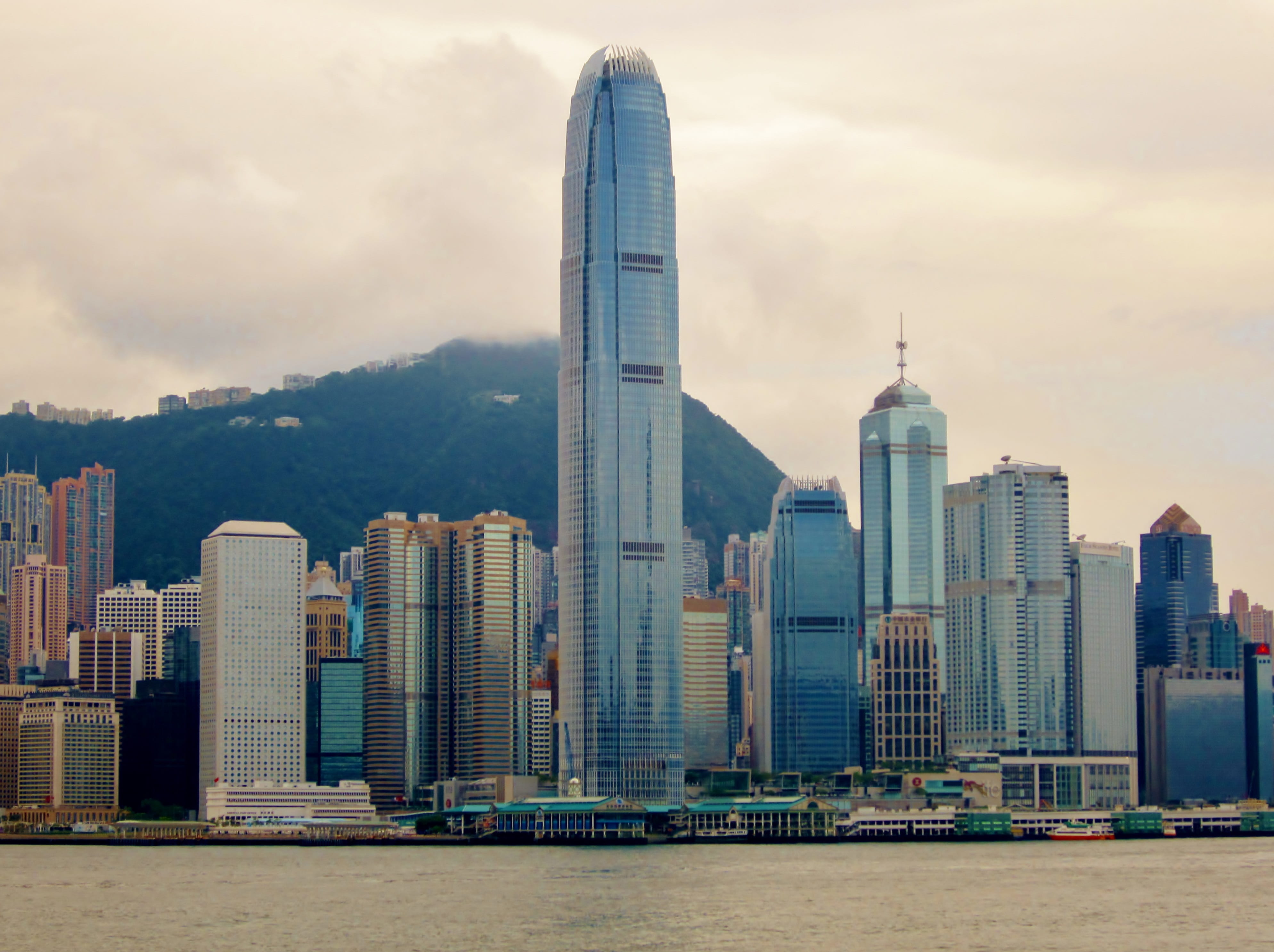 香港仓